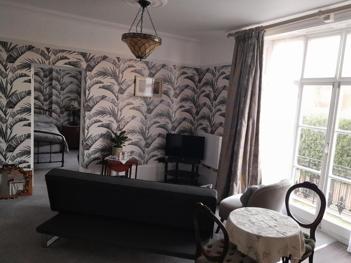Westend Ryde  Pokoj fotografie